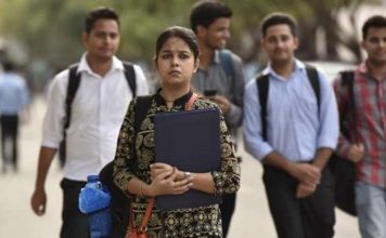483 jobs available for Data Entry Operator; salary over Rs 62,000