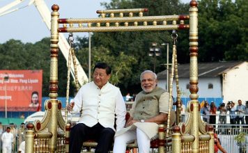 India shining, China in trouble.. Chinese growth rate falls to slowest in 10 years