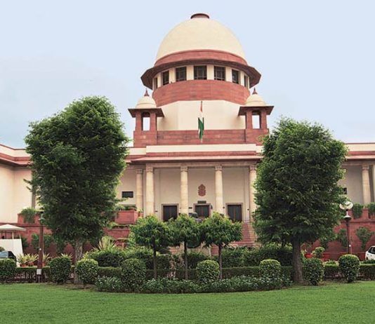 SC to decide tomorrow date for hearing review petitions on Sabarimala verdict