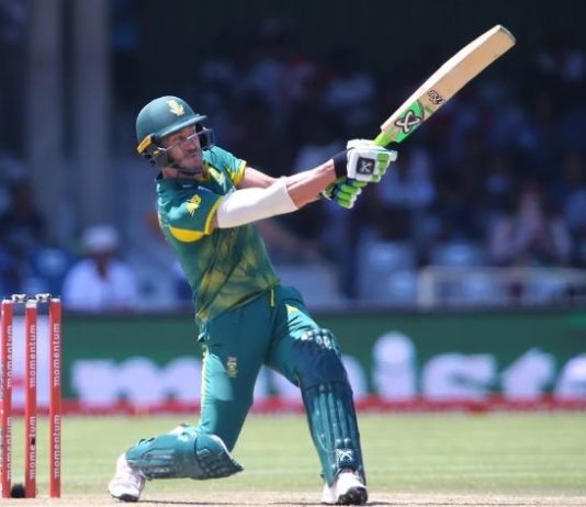 After De villiers, caption Du Plessis hints retirement