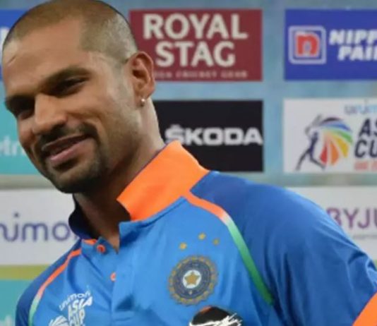 Gabbar Dhawan roars, hits Kohli for a 6 to create this world record