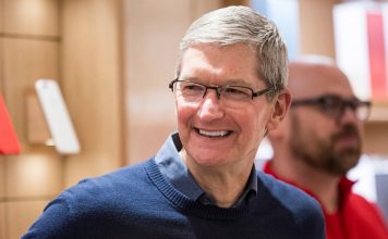 Apple CEO salutes Modi’s India