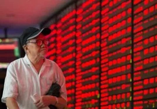 Yuan emerges stronger as Chinese shares open higher