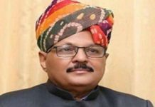 This corrupt officer has Rs 23500000 Cash + 106 plots + 1 petrol pump + 2 flats + 10 trucks