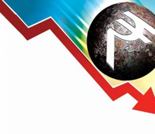 Rupee depreciates 10 paise against USD; falls below 71 mark