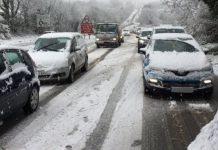 8 dead as US cold snap continues