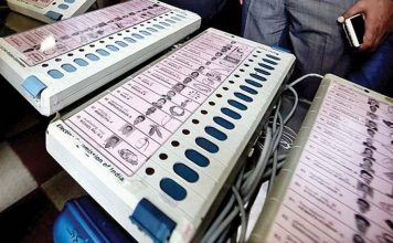 LIVE Elections 2019: Voting in the 2nd phase kickstarts in 12 states, 1 UT as 15.7 crore to vote today