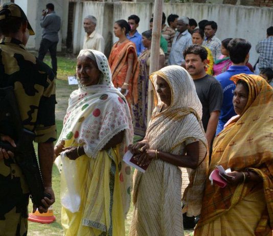 Phase 4 LIVE: Violence plagues Bengal, Over 11% voting in Bihar till 10 a.m.