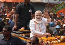 PM Modi’s mega roadshow in Varanasi today; to file nomination tomorrow