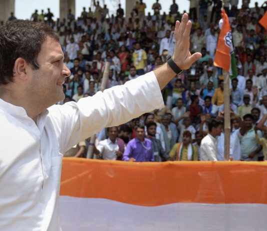 Rahul taunts PM, says will never insult family