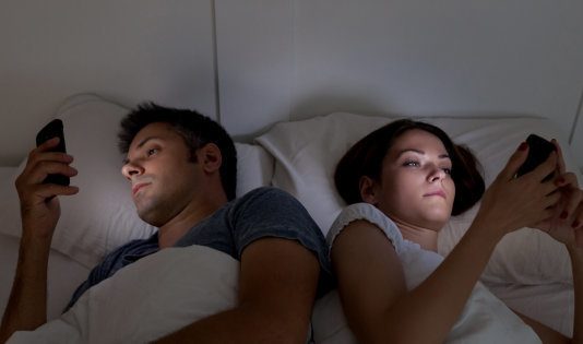 4 simple ways to get over smartphone addiction