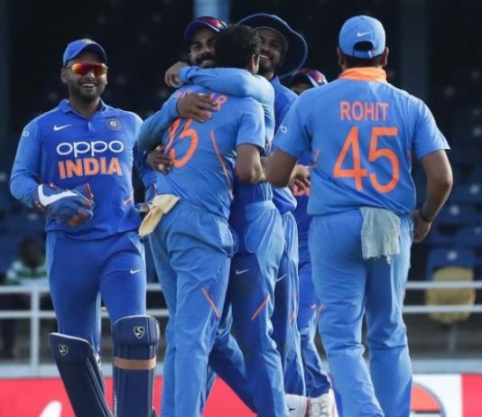 Team India’s administrative manager to be reprimanded by BCCI for THIS