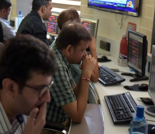 Sensex suffers massive losses