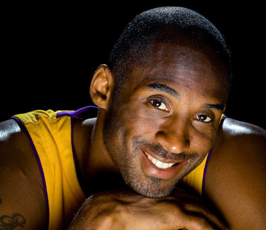 ‘Brokenhearted’ fans react to Kobe Bryant’s death