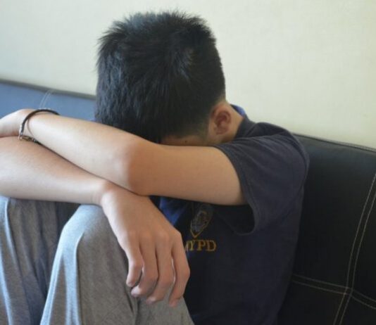 Young people with even mild mental distress at high suicide risk