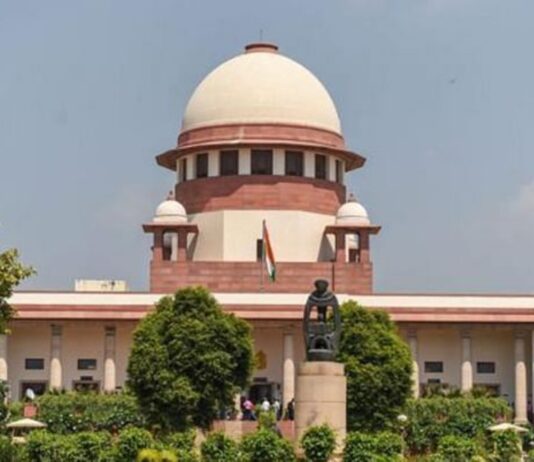Supreme Court terms former IAF officer dangerous for country, denies bail in spying case