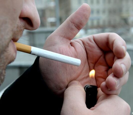 No Smoking Day 2021: Tips and quotes to encourage your loved one to quit smokiing