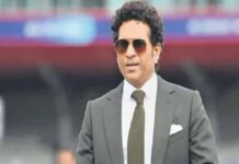 Sachin Tendulkar tests positive for COVID-19, goes into home quarantine