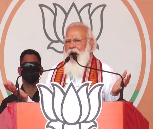 PM Modi says, “Bengal mei iss baar BJP sarkar” in Kharagpur rally