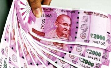 Indian rupee to mostly trade sideways in 2021: Fitch Solutions