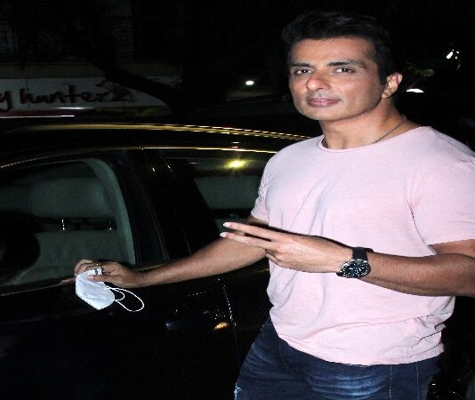 Sonu Sood tests positive for Covid-19, says his mood and spirit are super positive