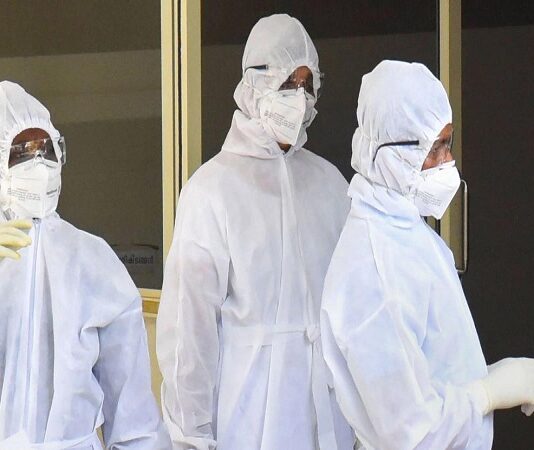 FICCI writes to 25 CMs, appeals to avoid further lockdowns