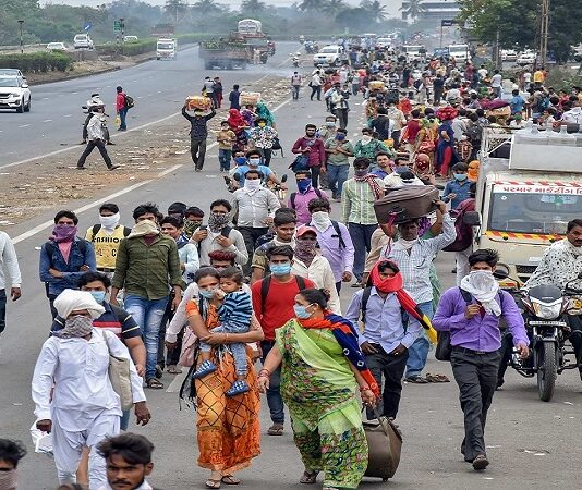 Migrants from Maharashtra allege of extortion at the hands of Maha police