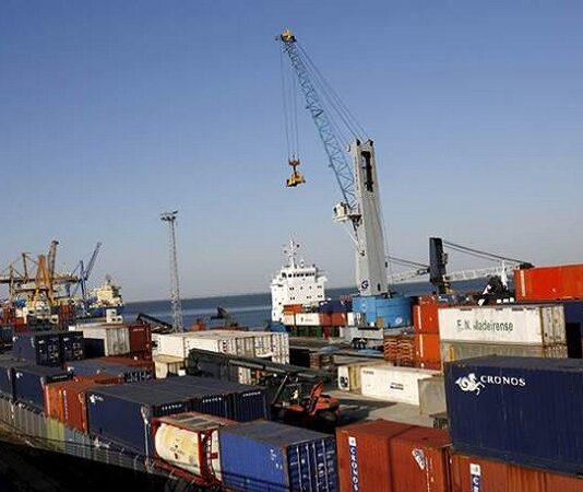 India’s exports rise by 297% in first week of April