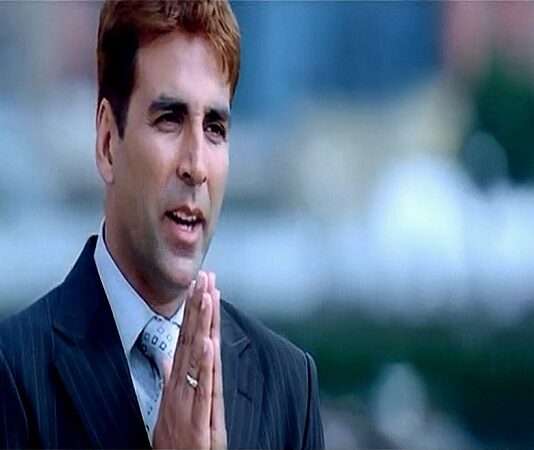 Akshay Kumar donates Rs 1 crore to Gautam Gambhir Foundation for fight against Covid-19