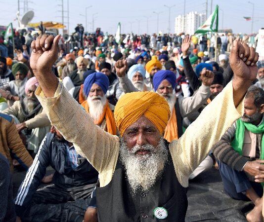 Opposition parties extend support to May 26 protest called by farmer unions; issues statement