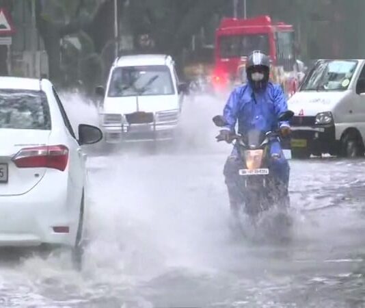 IMD predicts moderate to intense rain in Mumbai in aftermath of Tauktae