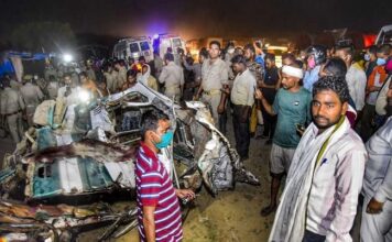 Kanpur Accident: 17 killed as bus collides with auto in UP