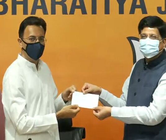 Cong leader Jitin Prasad joins BJP at party headquarters