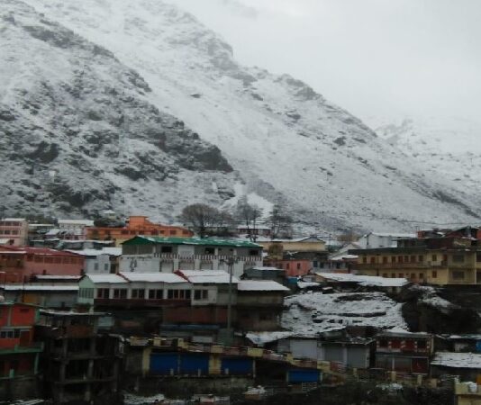 Uttarakhand CM orders 50% occupancy capping in hotels amid tourists’ rush