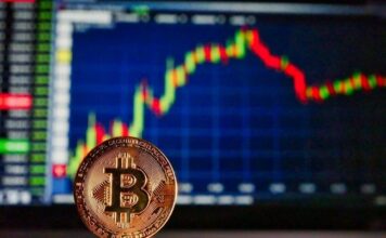 Bitcoin, Ethereum, Ripple price prediction: BTC backtracks for now, major altcoins sails with it