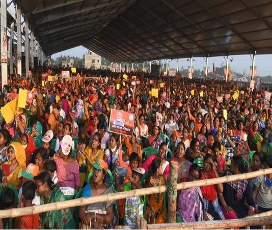 Election Commission to take call on holding physical poll rallies, roadshows today