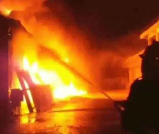 Delhi: Fire breaks out in shanties of Gokulpuri area, 7 dead; Bodies yet to be identified