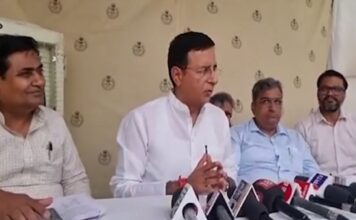Randeep Surjewala’s blooper at press conference, said this about Maa Sita