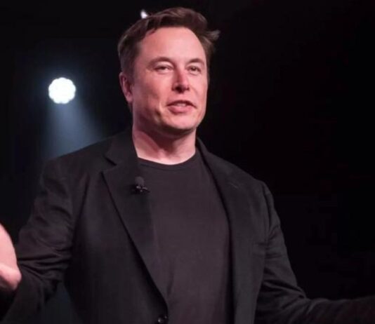 Musk sends second termination letter to Twitter as legal battle rages