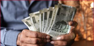 No let-up in Rupee depreciation; touches another lifetime low