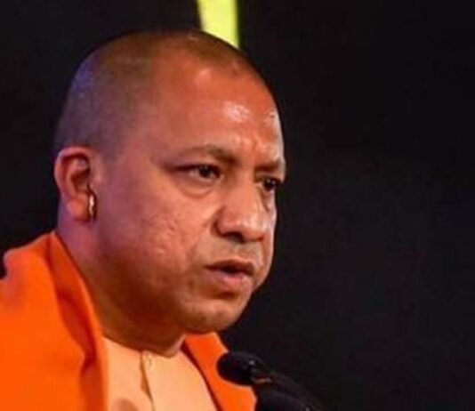 Uttar Pradesh should be pothole-free by November 15, CM Yogi directs officials