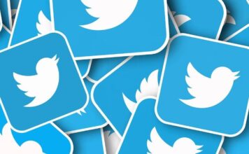Twitter accounts are now verified with three colours