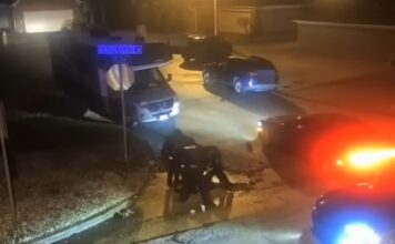 Black man brutally thrashed by US cops, VIDEO of him screaming for ‘mom’ surfaces