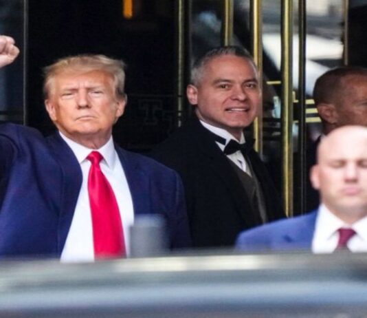 “US is going to hell”: Trump tears into Biden administration