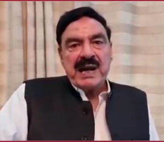 Pakistan: Police raid ex-federal minister Sheikh Rasheed Ahmed’s house, fail to arrest him