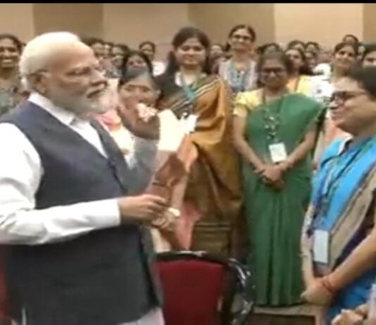 Chandrayaan-3: PM meets scientists behind successful lunar landing, hugs ISRO chief Somanath