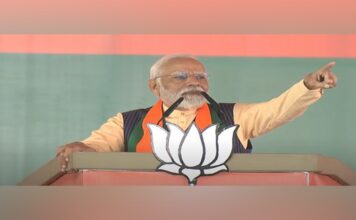 “Congress has accepted that its fake promises won’t work in front of Modi’s guarantees,” PM Modi in MP’s Betul