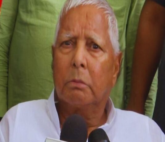 Land for Job scam case: Lalu Yadav arrives at ED’s office, RJD supporters hit out at Centre