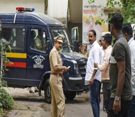 Pune Porshe Crash: Family of the accused teen paid Rs 3 Lakh bribe to change the Blood Samples