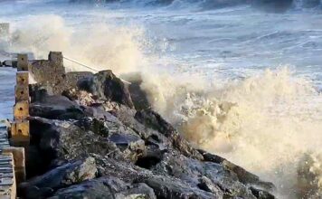 Indian Coast Guard closely monitors landfall of Cyclone Remal with disaster response team, ships, hovercraft on standby
